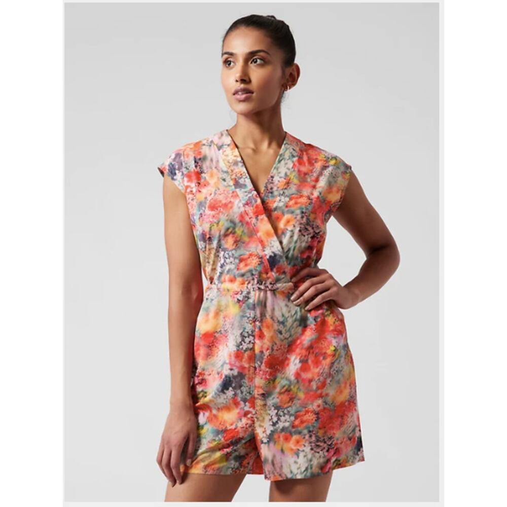 Athleta Marlow Romper Short Sleeve Colorful V-Neck Pockets Small